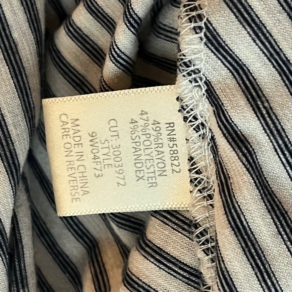Max Studio Womens 1X Navy White Striped Tie Front Button V-Neck Top 9W04F73 - Picture 6 of 6